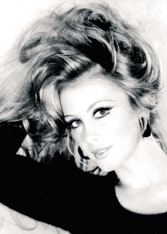 Filiz Akın Fotoğrafı