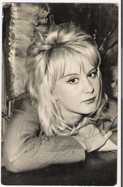 Filiz Akın Fotoğrafı