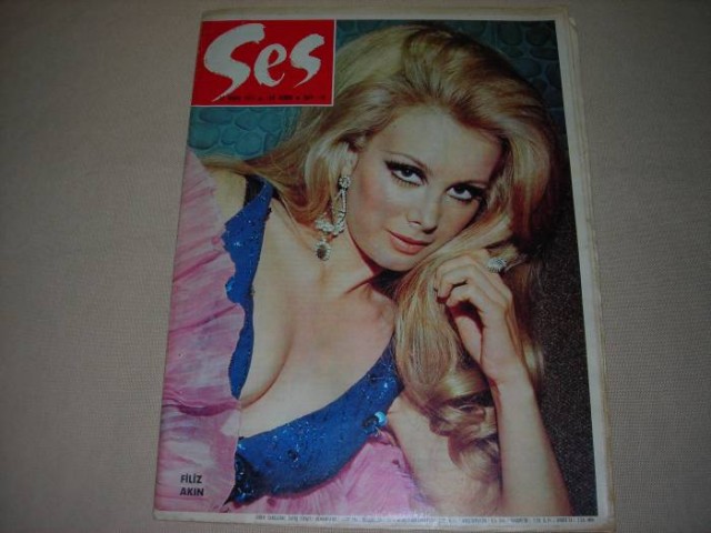 Filiz Akın Fotoğrafı