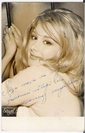 Filiz Akın Fotoğrafı