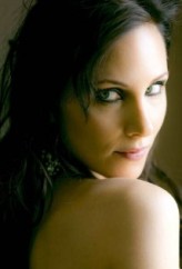 Alexis Kendra fotoğrafı