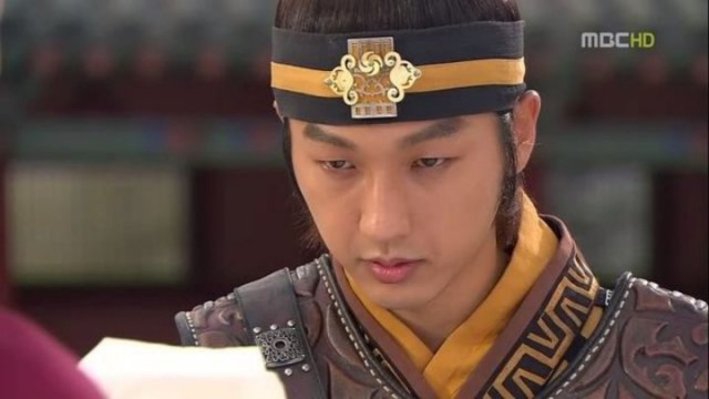 Lee Seung-hyo Fotoğrafı