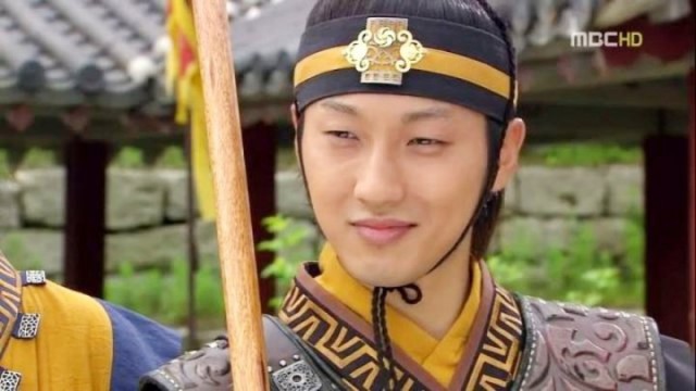 Lee Seung-hyo Fotoğrafı