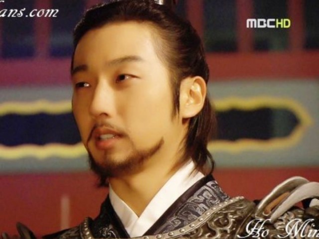 Lee Seung-hyo Fotoğrafı