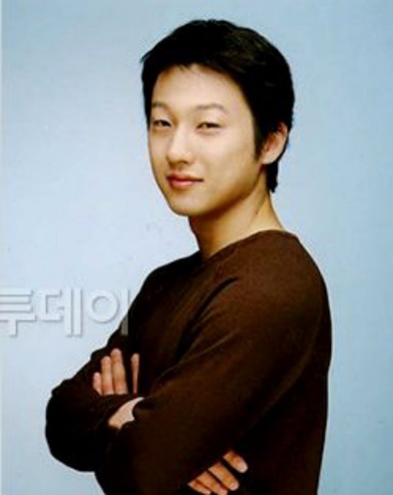 Lee Seung-hyo Fotoğrafı