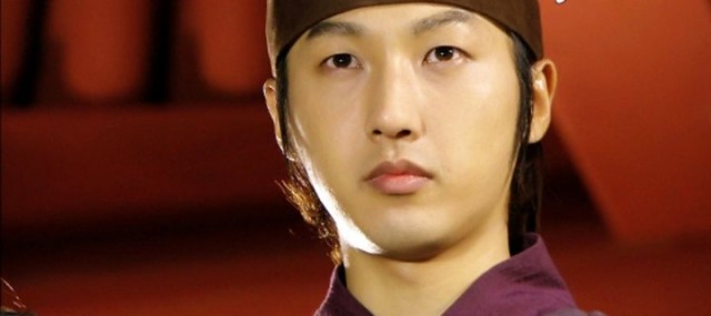 Lee Seung-hyo Fotoğrafı