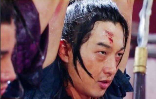 Lee Seung-hyo Fotoğrafı