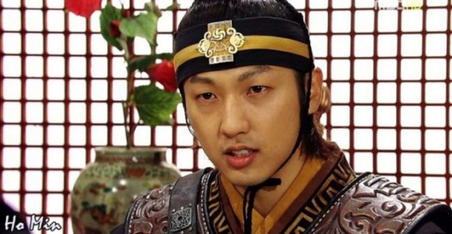 Lee Seung-hyo Fotoğrafı