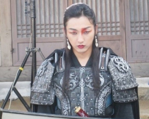 Lee Seung-hyo Fotoğrafı