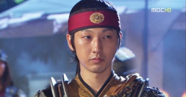 Lee Seung-hyo Fotoğrafı