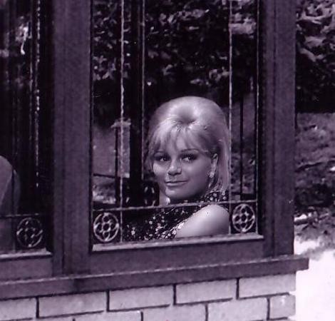 Ajda Pekkan Fotoğrafı