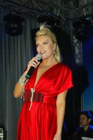 Ajda Pekkan Fotoğrafı