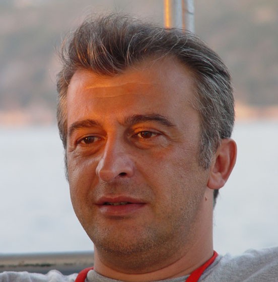 Hüseyin Avni Danyal Fotoğrafı