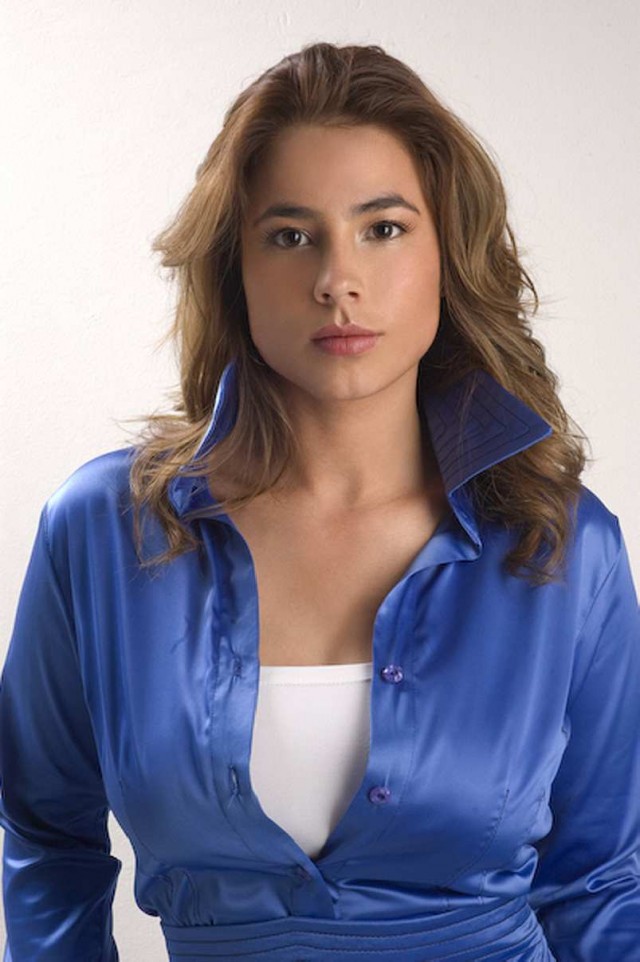 Carla Giraldo Fotoğrafı