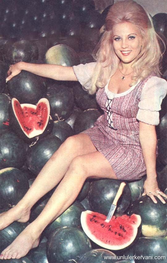 Esen Püsküllü Fotoğrafı