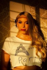 Hony Estrella fotoğrafı