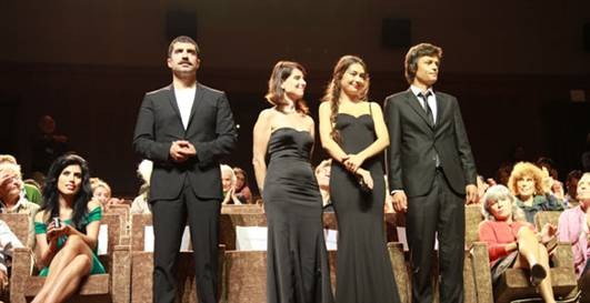 Neslihan Atagül Fotoğrafı