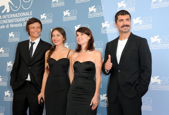 Neslihan Atagül Fotoğrafı