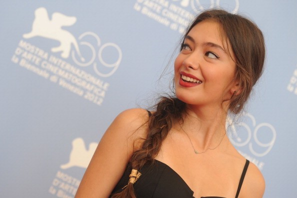 Neslihan Atagül Fotoğrafı