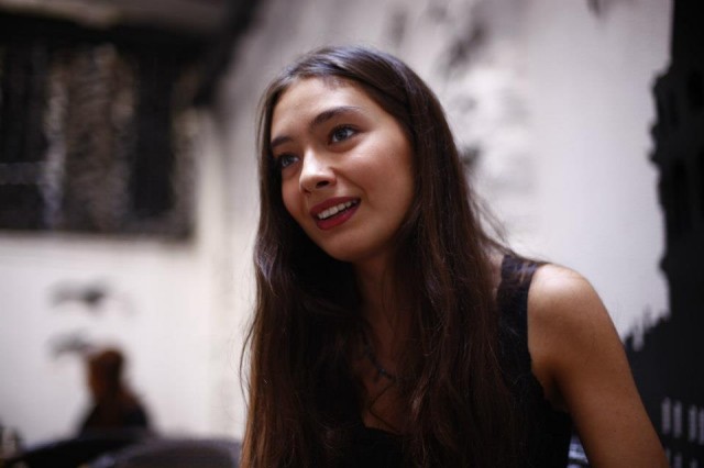 Neslihan Atagül Fotoğrafı