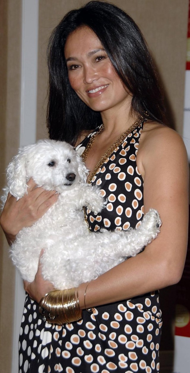 Tia Carrere Fotoğrafı