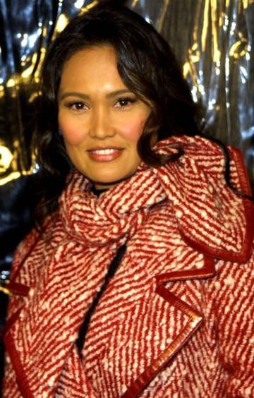 Tia Carrere Fotoğrafı