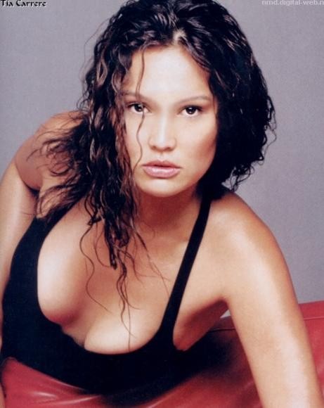 Tia Carrere fotoğrafı