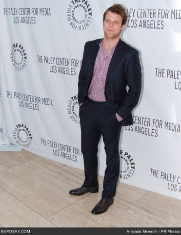 Jake Lacy fotoğrafı