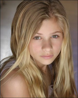 Jenna Boyd Fotoğrafı