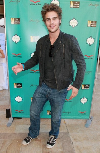 Grey Damon Fotoğrafı