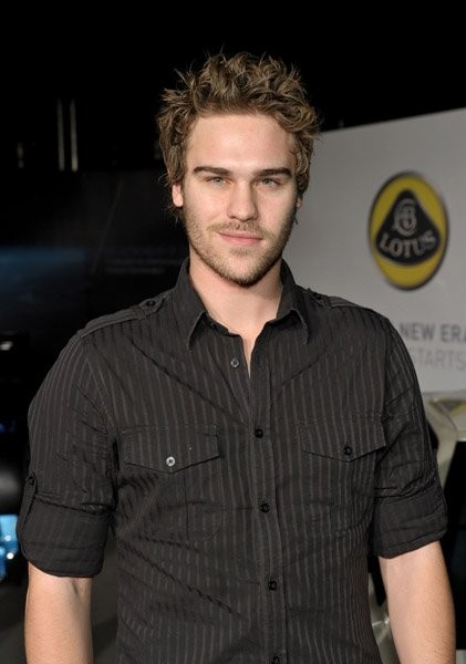 Grey Damon Fotoğrafı
