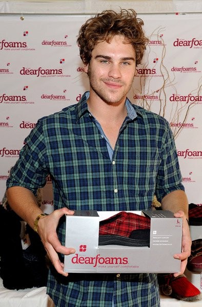 Grey Damon Fotoğrafı