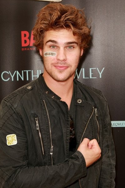 Grey Damon Fotoğrafı