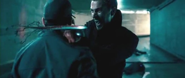 Theo James Fotoğrafı