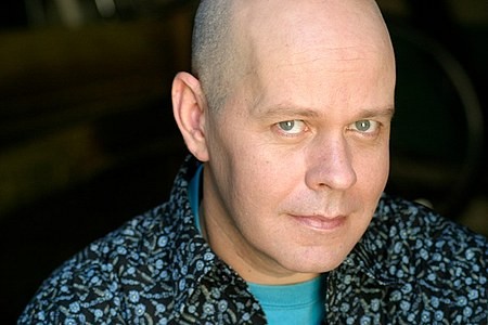 James Michael Tyler fotoğrafı