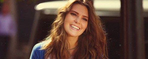 Aslı Enver Fotoğrafı