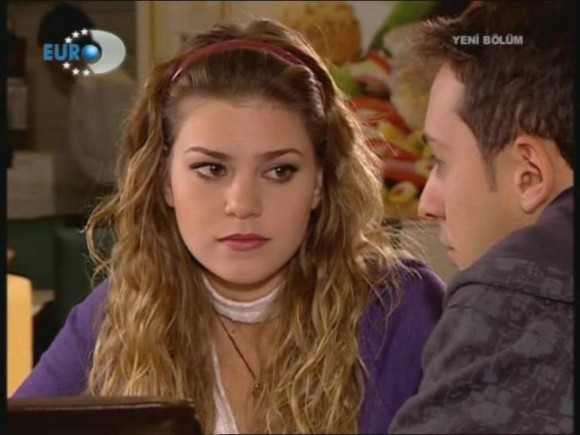 Aslı Enver Fotoğrafı