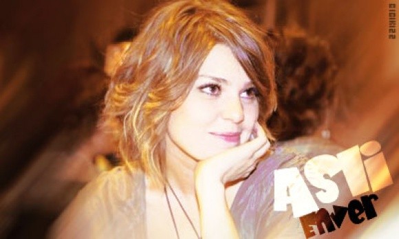 Aslı Enver Fotoğrafı