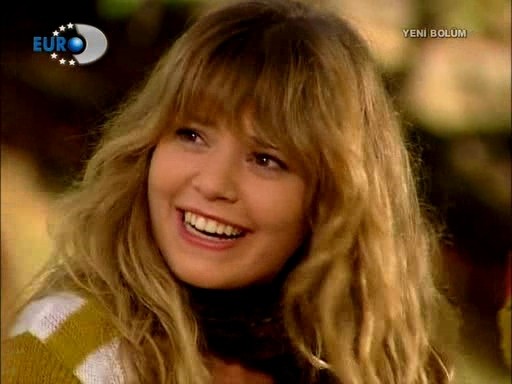 Aslı Enver Fotoğrafı