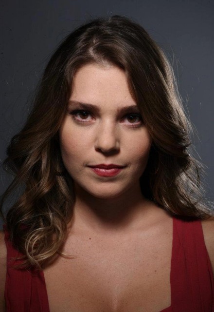 Aslı Enver Fotoğrafı