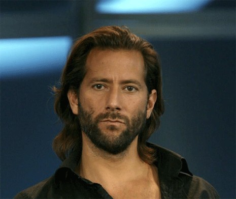 Henry Ian Cusick Fotoğrafı