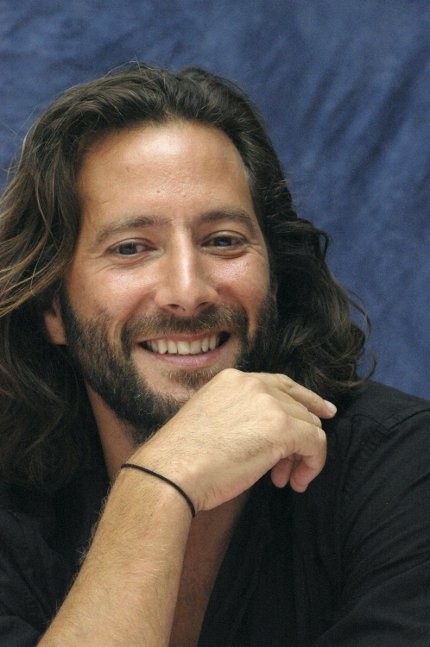 Henry Ian Cusick Fotoğrafı