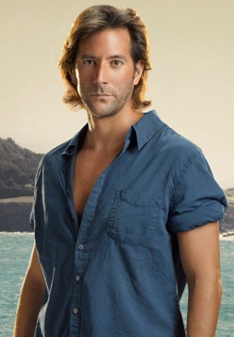 Henry Ian Cusick Fotoğrafı