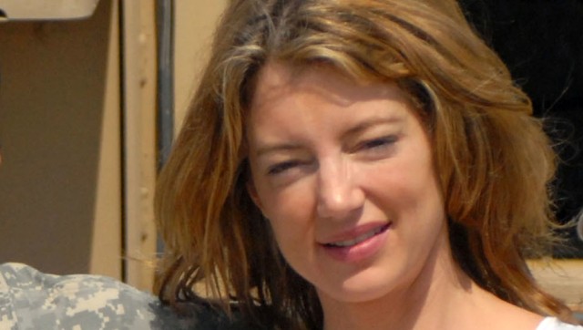 Cynthia Watros fotoğrafı