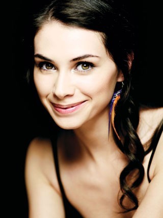 Begüm Birgören Fotoğrafı