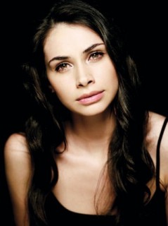 Begüm Birgören Fotoğrafı