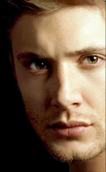 Jensen Ackles Fotoğrafı