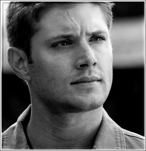Jensen Ackles Fotoğrafı