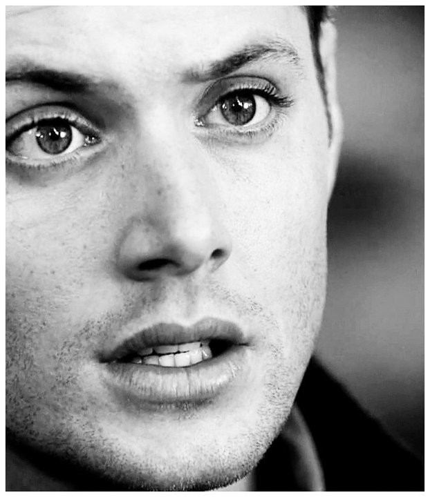 Jensen Ackles Fotoğrafı