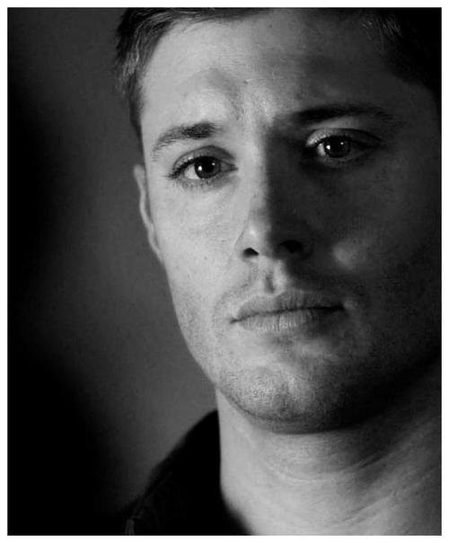 Jensen Ackles Fotoğrafı